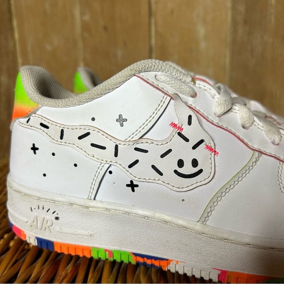 Nike Air Force 1 LV8 GS “Drawing” size 7Y - Picture 12 of 13